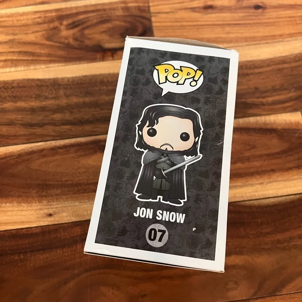 NWT NIB Funko Pop! Jon Snow 07 Game Of Thrones Vinyl Figure